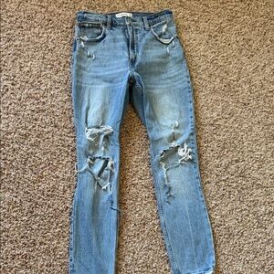 Abercrombie & Fitch High Rise Skinny Jean